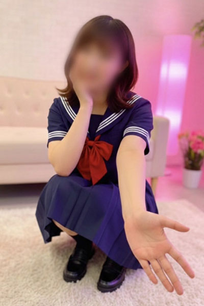 あきな