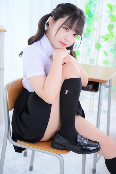 にこ